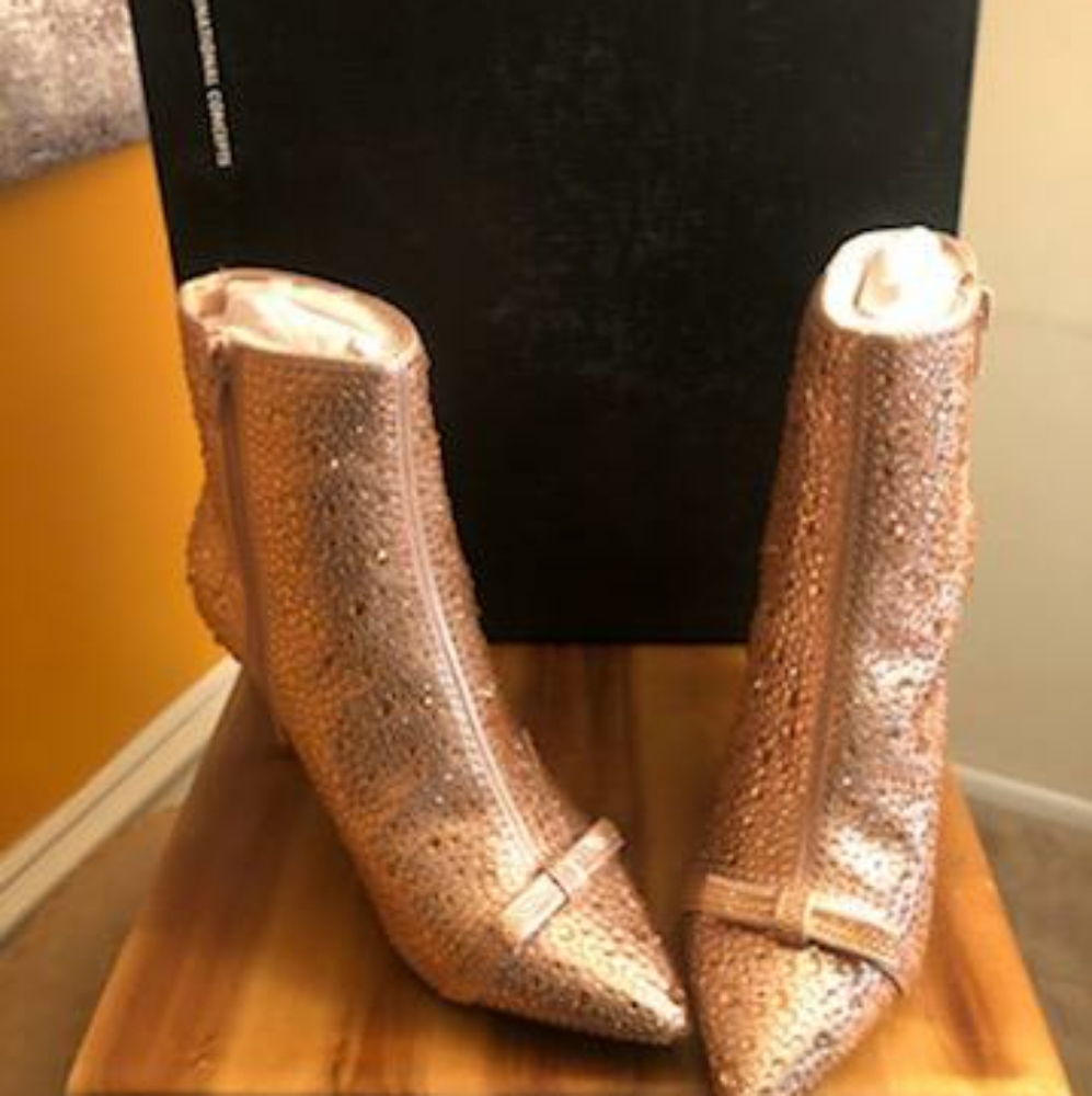 Shoes - Picture 3 of 3